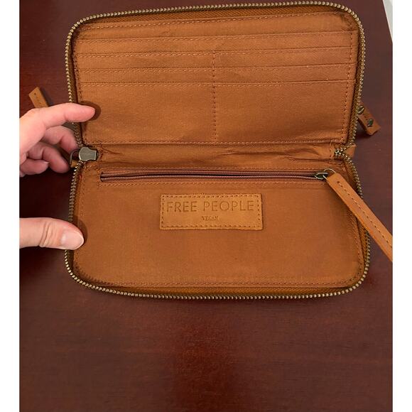 Free People Vegan Leather Tan Wallet - Picture 3 of 3